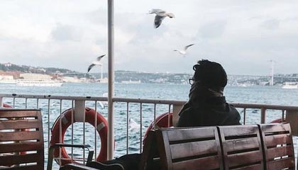 开云官网-佩古拉2-1逆转奥斯塔彭科 晋级印第安维尔斯站16强